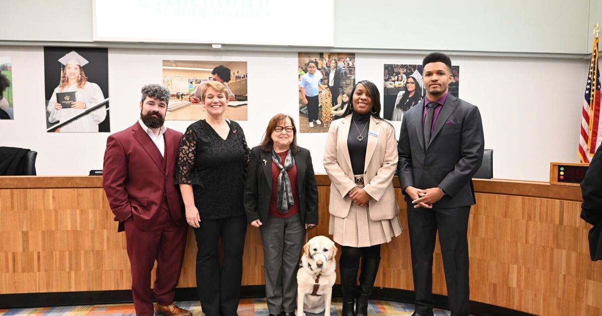 Five Allentown school board directors sworn in, new leadership elected for 2026 | Pennsylvania
