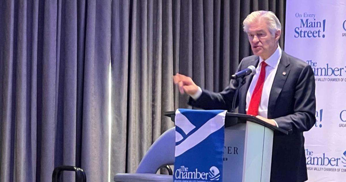 Dr. Oz in the Valley: A packed house inside, protestors outside | Lehigh Valley Regional News