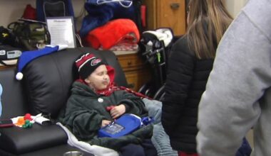 Leesport community rallies for 13-year-old battling brain cancer at 'A Very Riley Christmas' | Northern Berks County