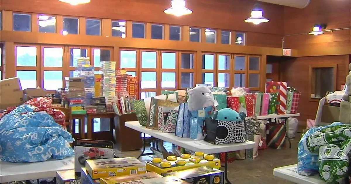 Gift drive aims to bring some holiday magic to children at KidsPeace | Northern Lehigh County
