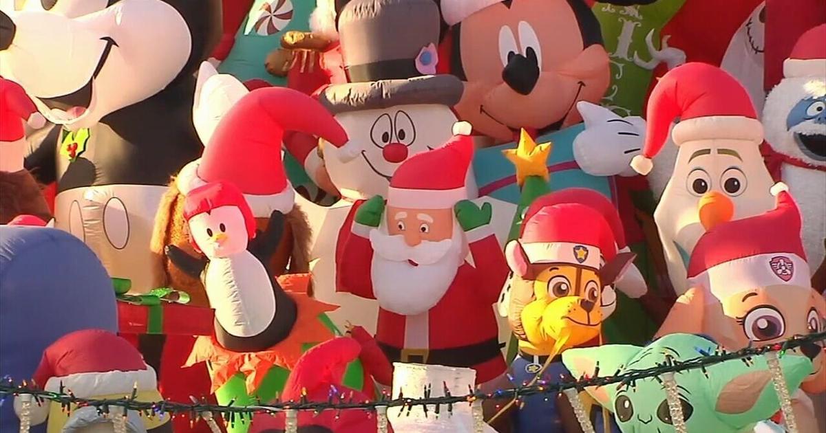Palmer Twp. man honors grandfather’s legacy with towering 25-foot holiday inflatables | Easton Area