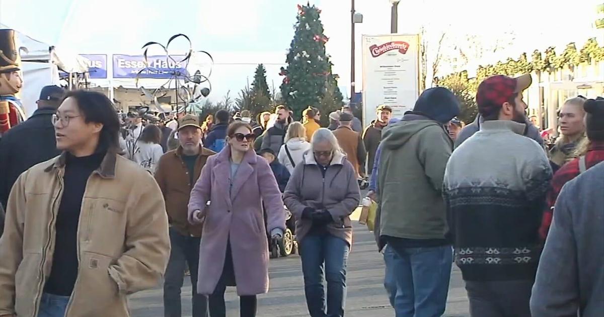 Customers enjoy magical experience shopping at Christkindlmarkt in Bethlehem | Bethelehm Area