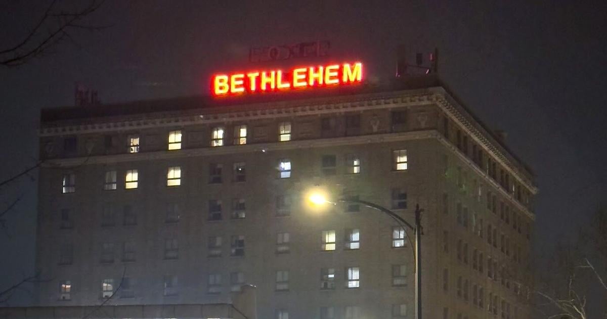 ‘Magical moment’: Hotel Bethlehem to switch off part of iconic rooftop sign on Christmas Eve | Eat, Sip, Shop