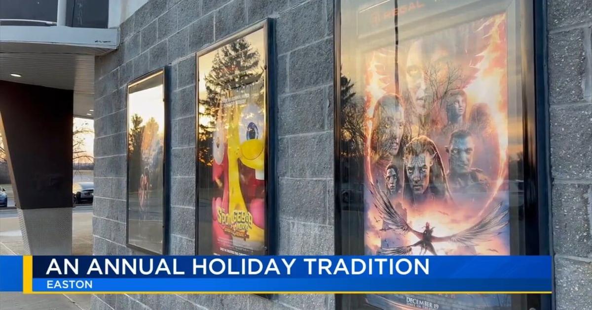 Christmas movies draw big crowds at Lehigh Valley theaters | Easton Area