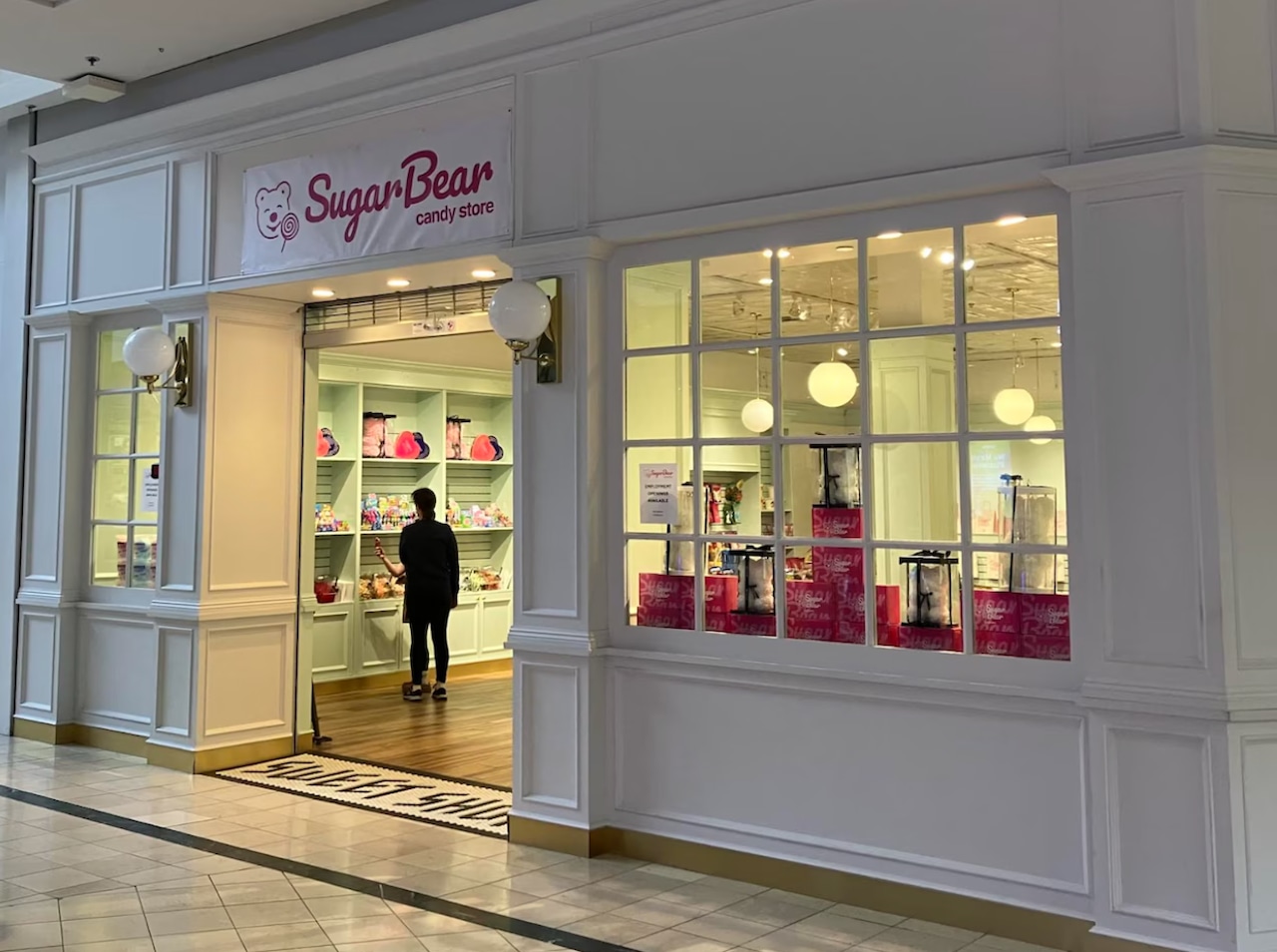 Sugar Bear Candy opens at Lehigh Valley Mall