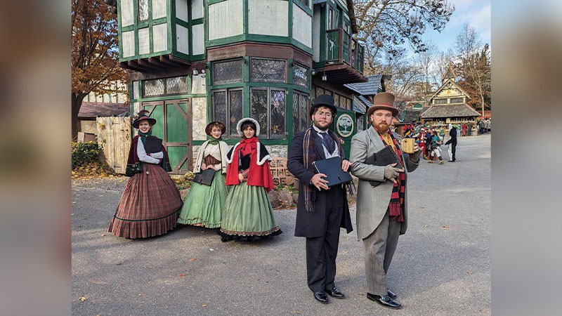 A Mount Hope Holiday | Scranton, PA