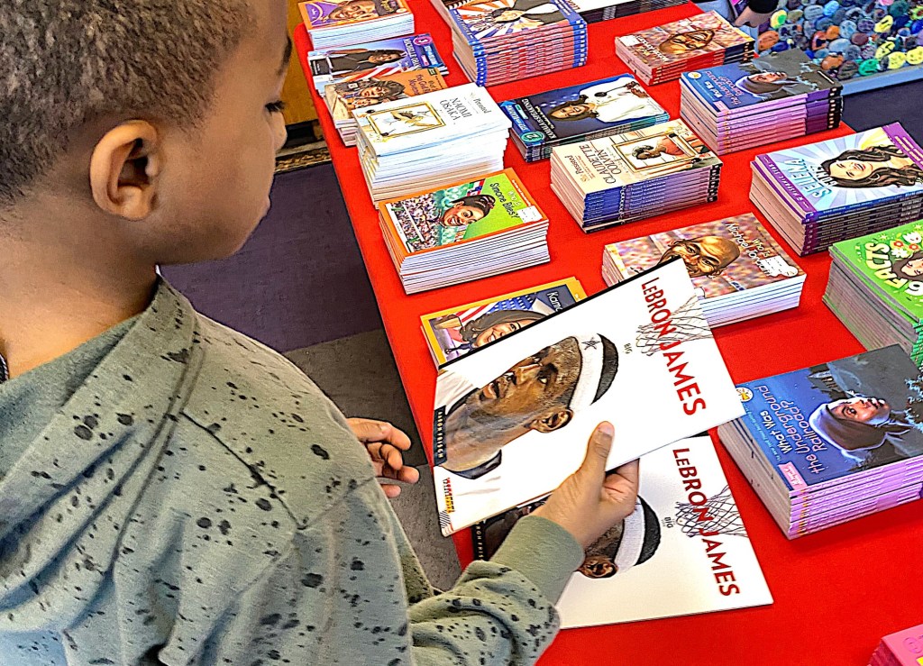 Eagles tight end Kylen Granson promotes reading in Upper Darby