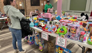 Catholic Social Services, partners help to distribute toys for 5,000 kids in Scranton – Diocese of Scranton