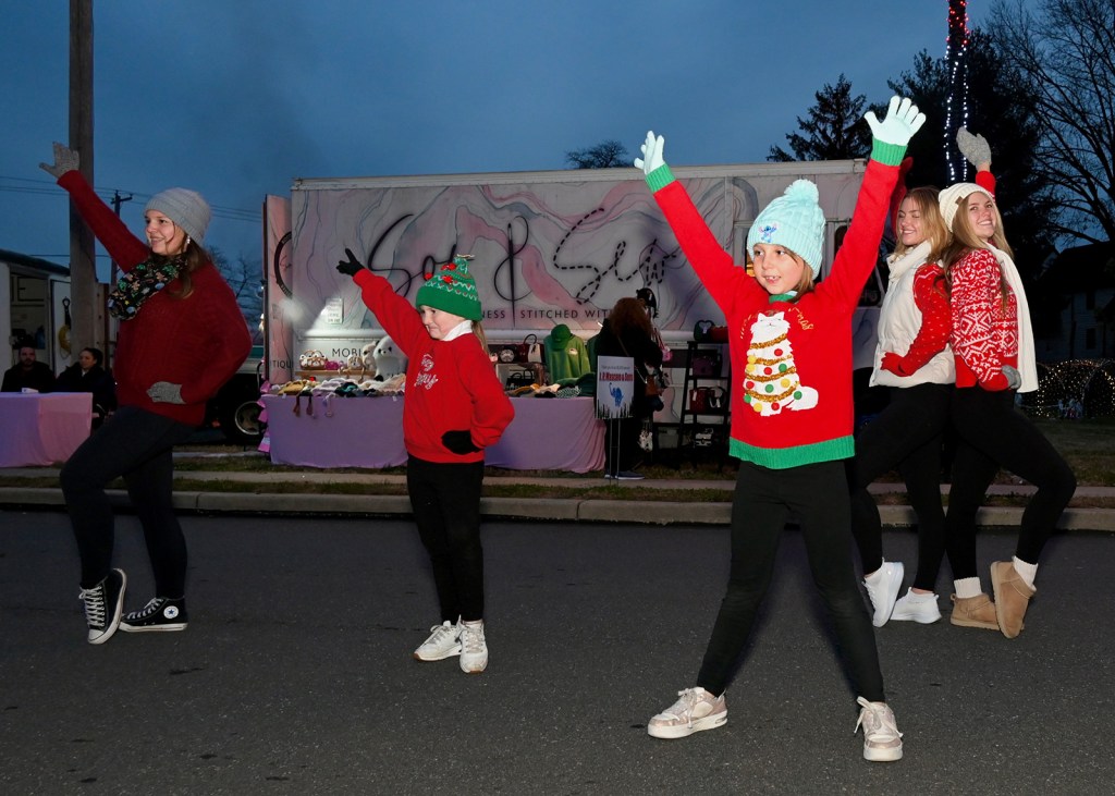 Christmas in Birdsboro fills park with holiday cheer