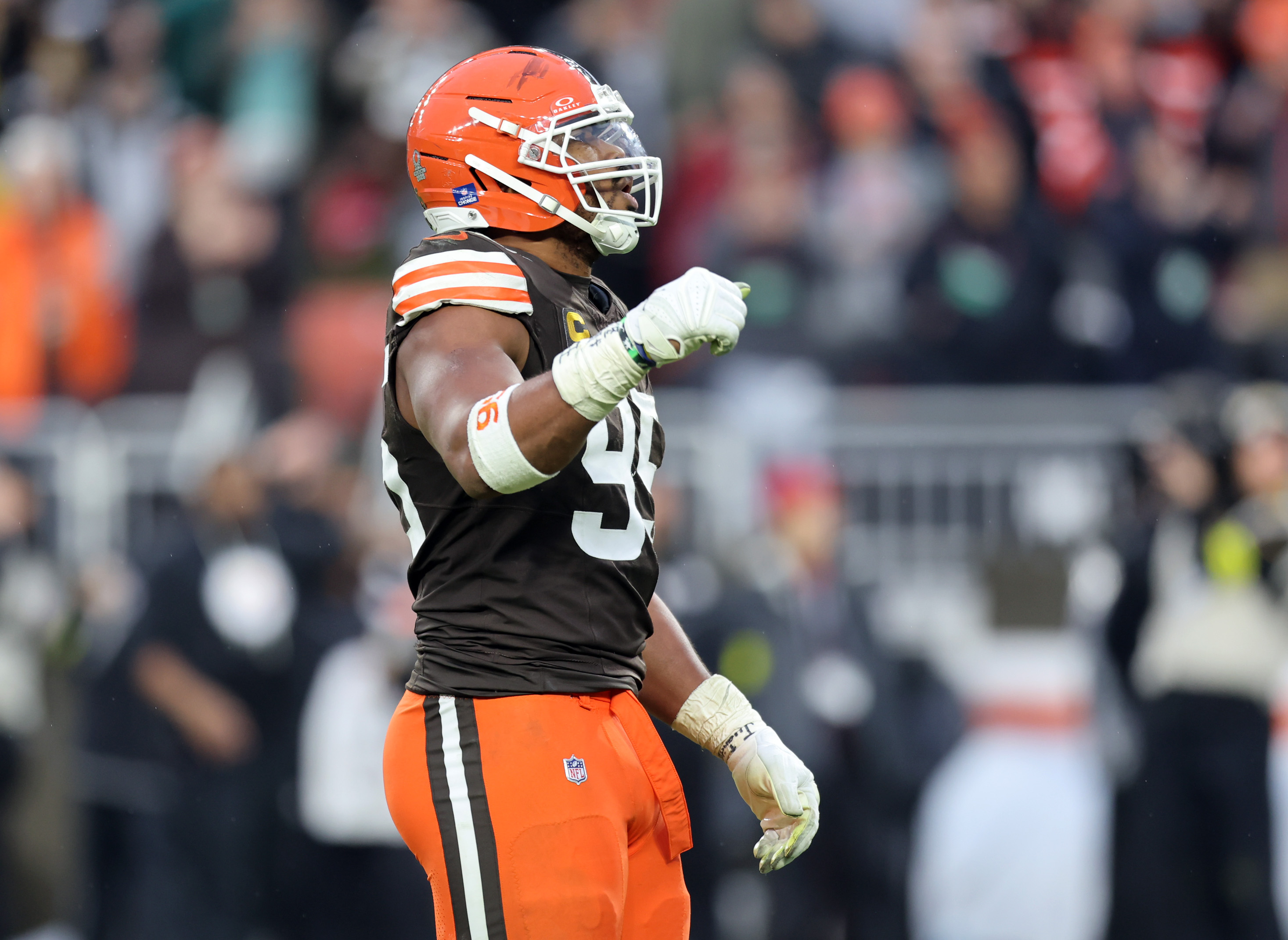 Cleveland Browns defensive end Myles Garrett reacts after the Browns made the final stop to defeat the Pittsburgh Steelers. 