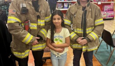Exeter firefighters help students shop for the holidays