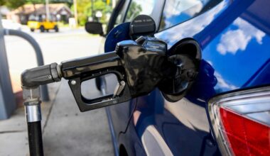 Gas prices continue slow slide overall in Philadelphia market