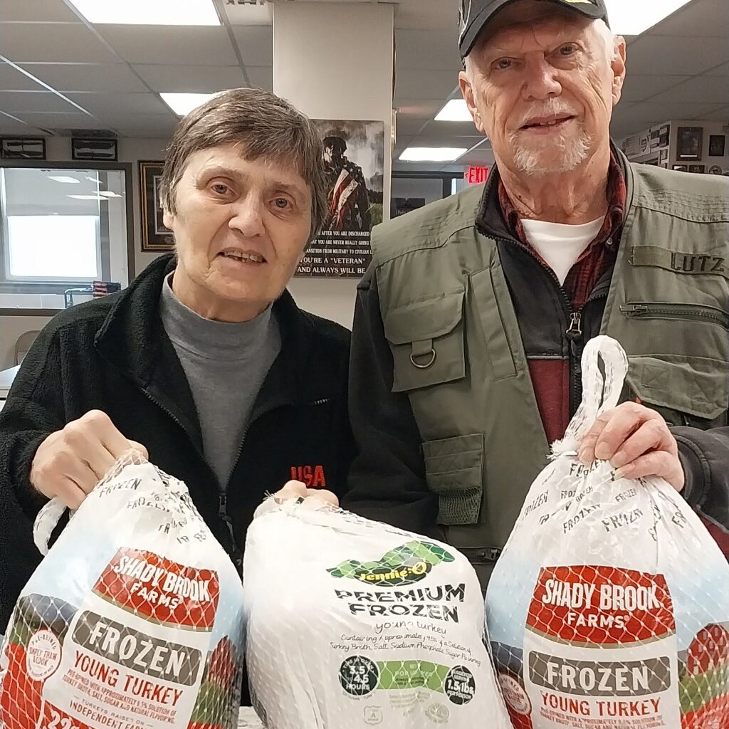 Oley Valley American Legion delivers turkeys to Veterans Making a Difference