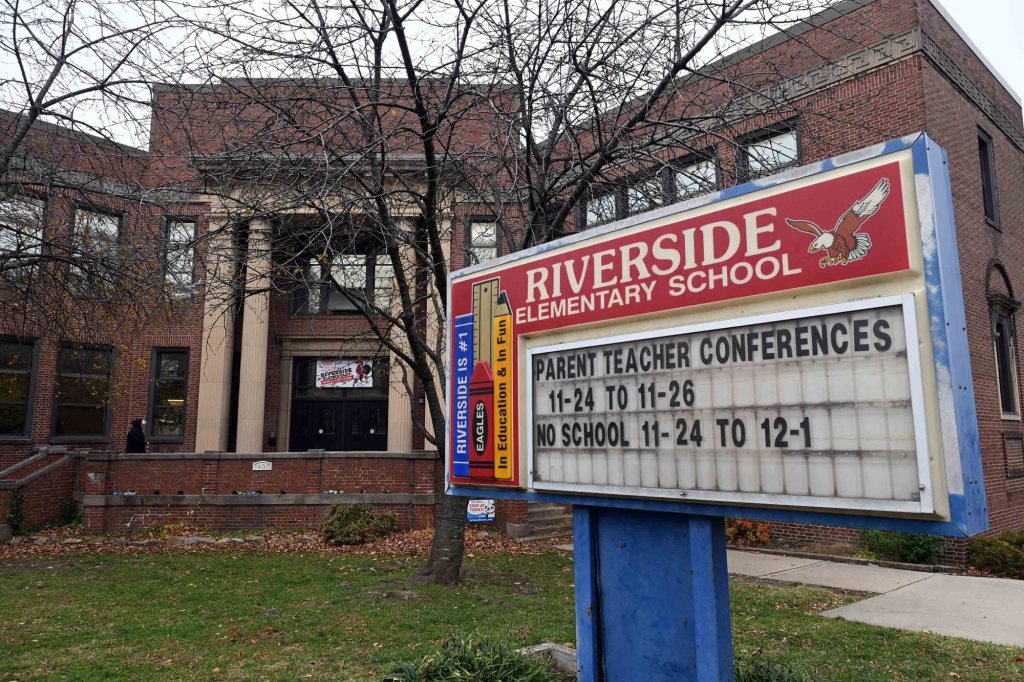 Riverside Elementary Replacement Recommended as Costs Mount
