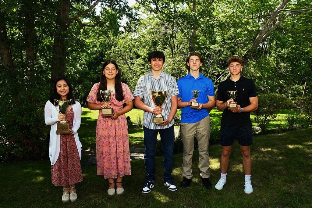 Pa. Federation of Music Clubs awards Gold Cup trophies – Scranton Times-Tribune