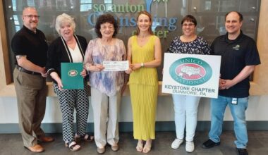Keystone UNICO donates to Scranton Counseling Center