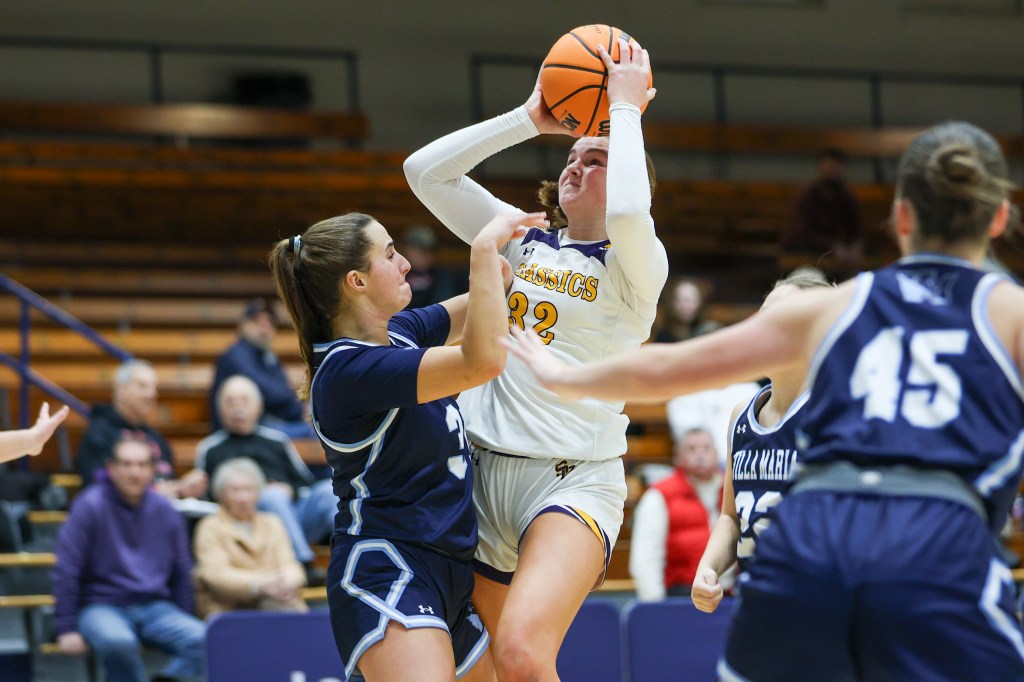 Palickar and Castellani lead Valley View to win at Electric City Shootout – Scranton Times-Tribune