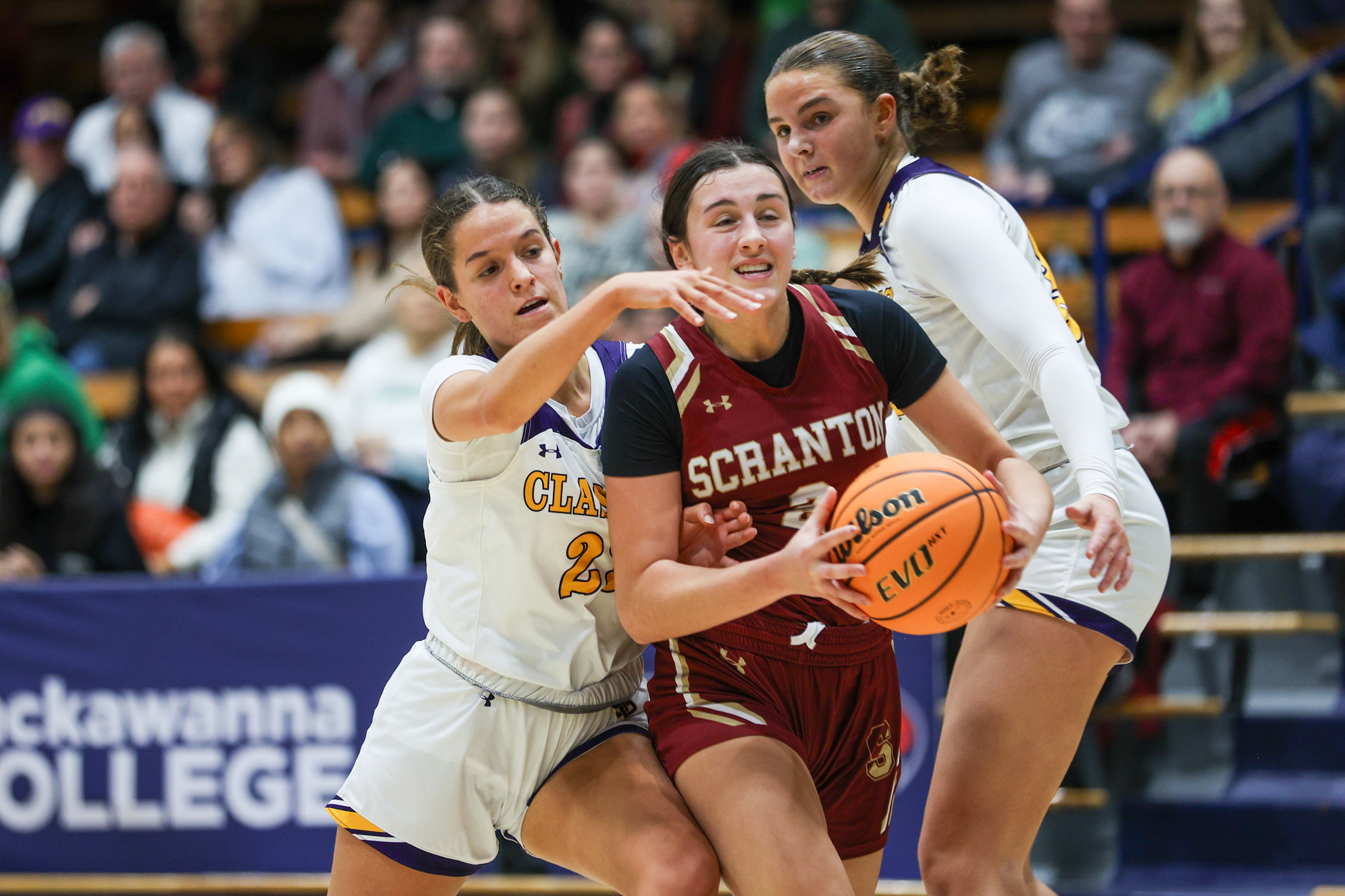 Scranton’s Chrissy Jacklinski (2) drives through defenders during the 74th...