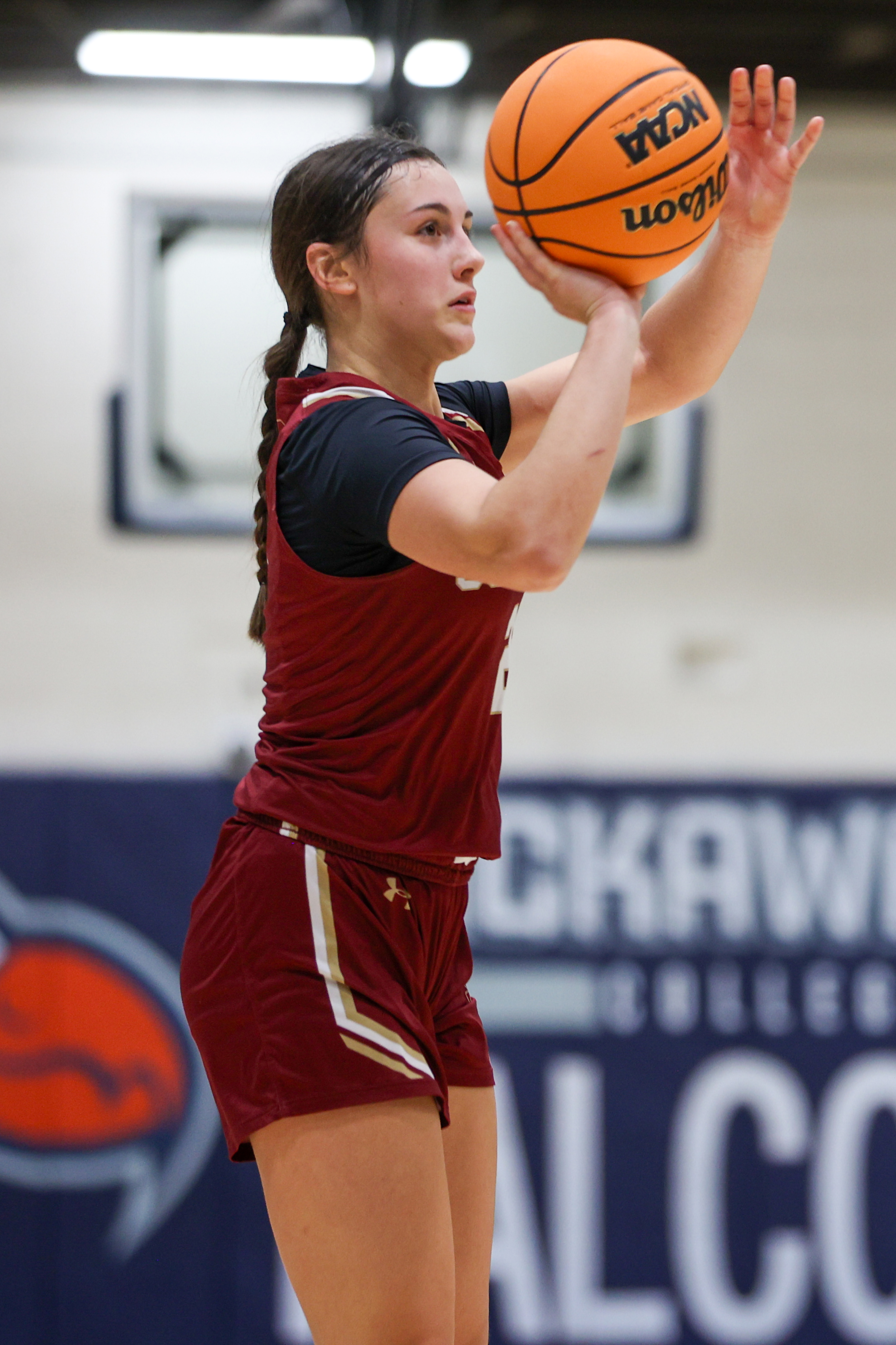 Scranton’s Chrissy Jacklinski (2) takes a three-point shot during the...