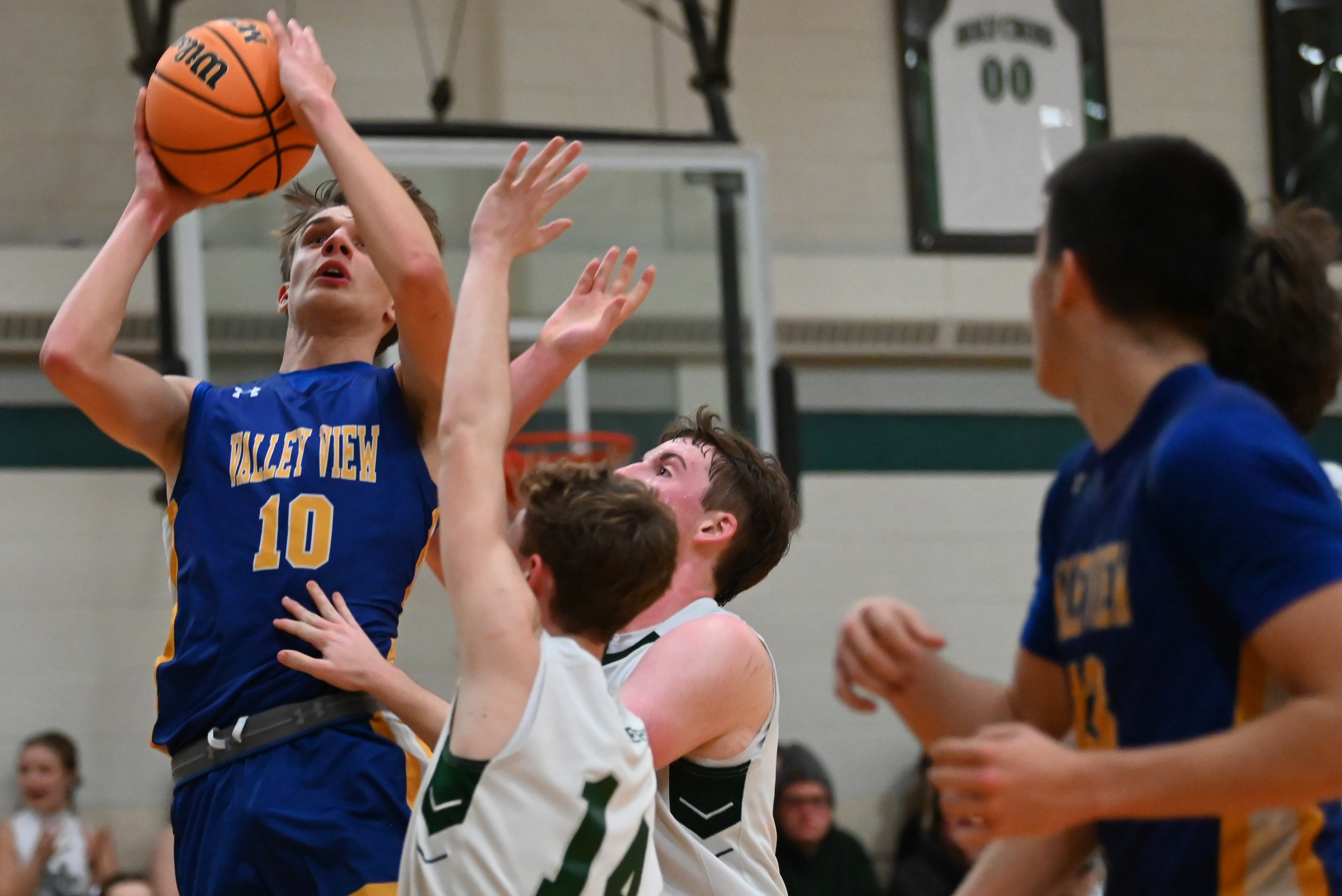 Valley View’s Noah Symuleski attempts a basket during the basketball...