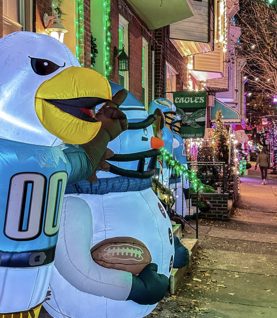 SEPTA strike averted; A 'nice' holiday play; Pa. legislators get raise