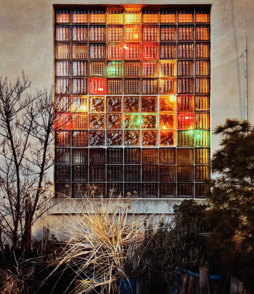 Liberty Bell replica; Rising utility bills; A windy afternoon