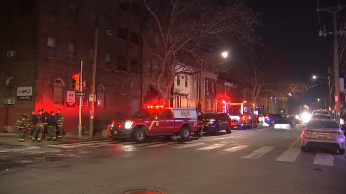 Firefighters respond to building fire in South Philadelphia – NBC10 Philadelphia