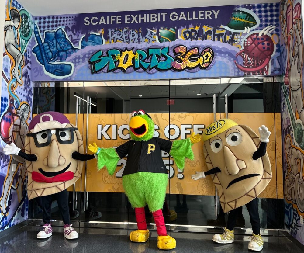 Your weekend guide Dec. 12-14: Free fun & learning, holiday celebrations and Sports360's family tailgate