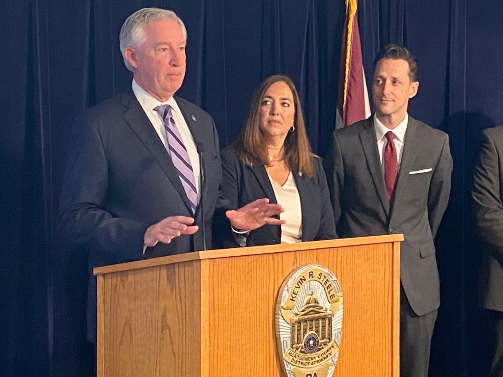 Inside the haphazard crackdown on Pennsylvania's smoke shops