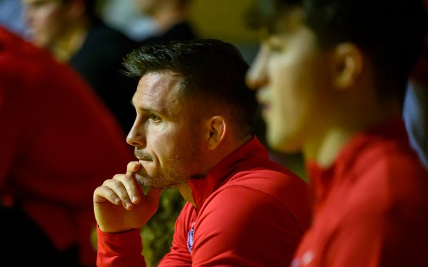 Easton's Corey Keener coaches against Bethlehem Catholic on Wednesday, Dec.17, 2025, in Bethlehem. (April Gamiz/The Morning Call)