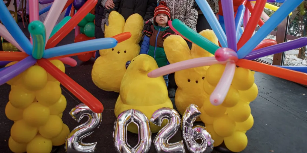 Peeps chick drop in Bethlehem rings in New Year's 2026: Photos