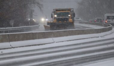 Light snow, ice in forecast Tuesday