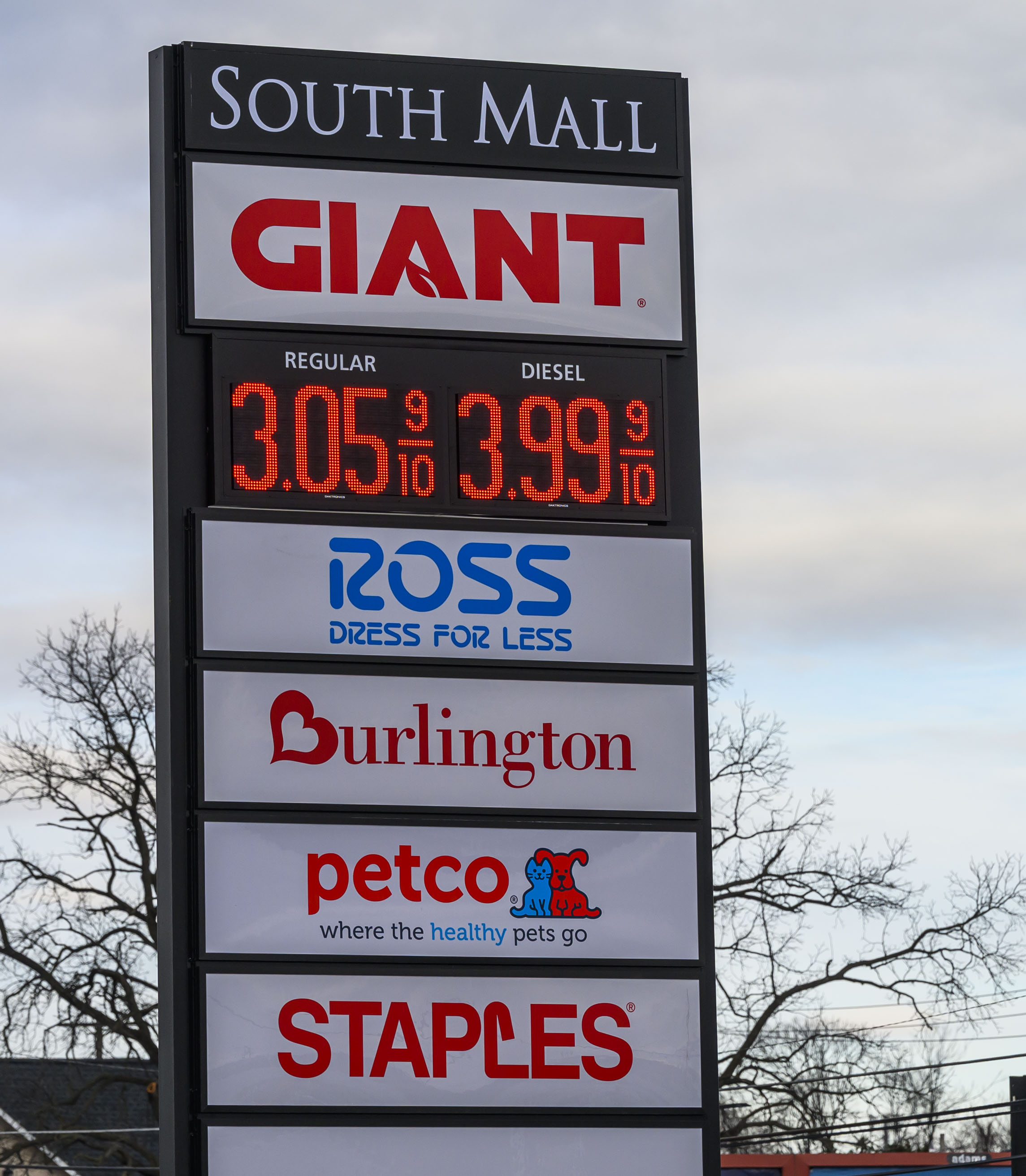 The in South Mall in Salisbury Township. (April Gamiz/The Morning...