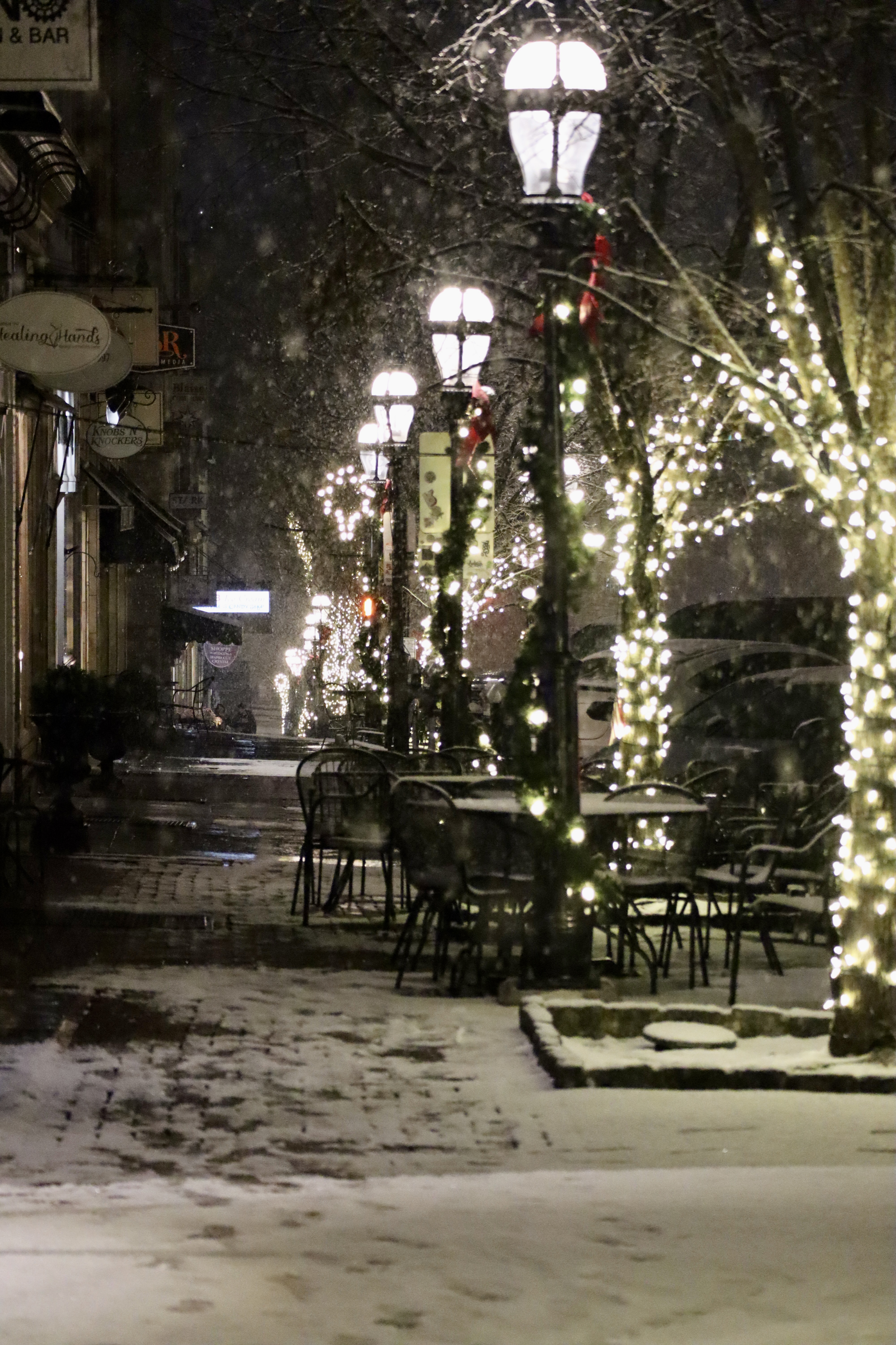 Snow blankets the north side of Bethlehem as winter storm drops 2-4 inches of snow across the Lehigh Valley on Saturday night into Sunday morning Dec. 14, 2025, with cold temperatures and slick roads. (Rich Rolen/Special to The Morning Call)