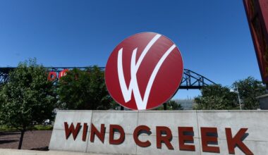 Woman banned from Wind Creek Bethlehem after leaving a 13-year-old child in a car