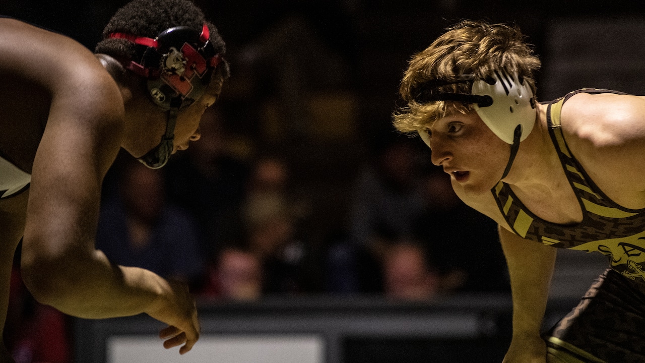 Team wrestling rankings for Dec. 24: A gap opens up
