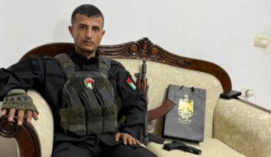 West Bank: Israeli soldiers assault garbage collection driver near Bethlehem