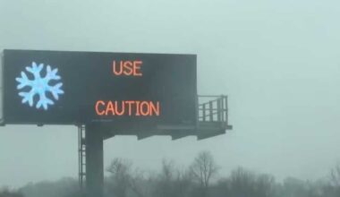 Turnpike travelers face wintry mix during holiday stretch