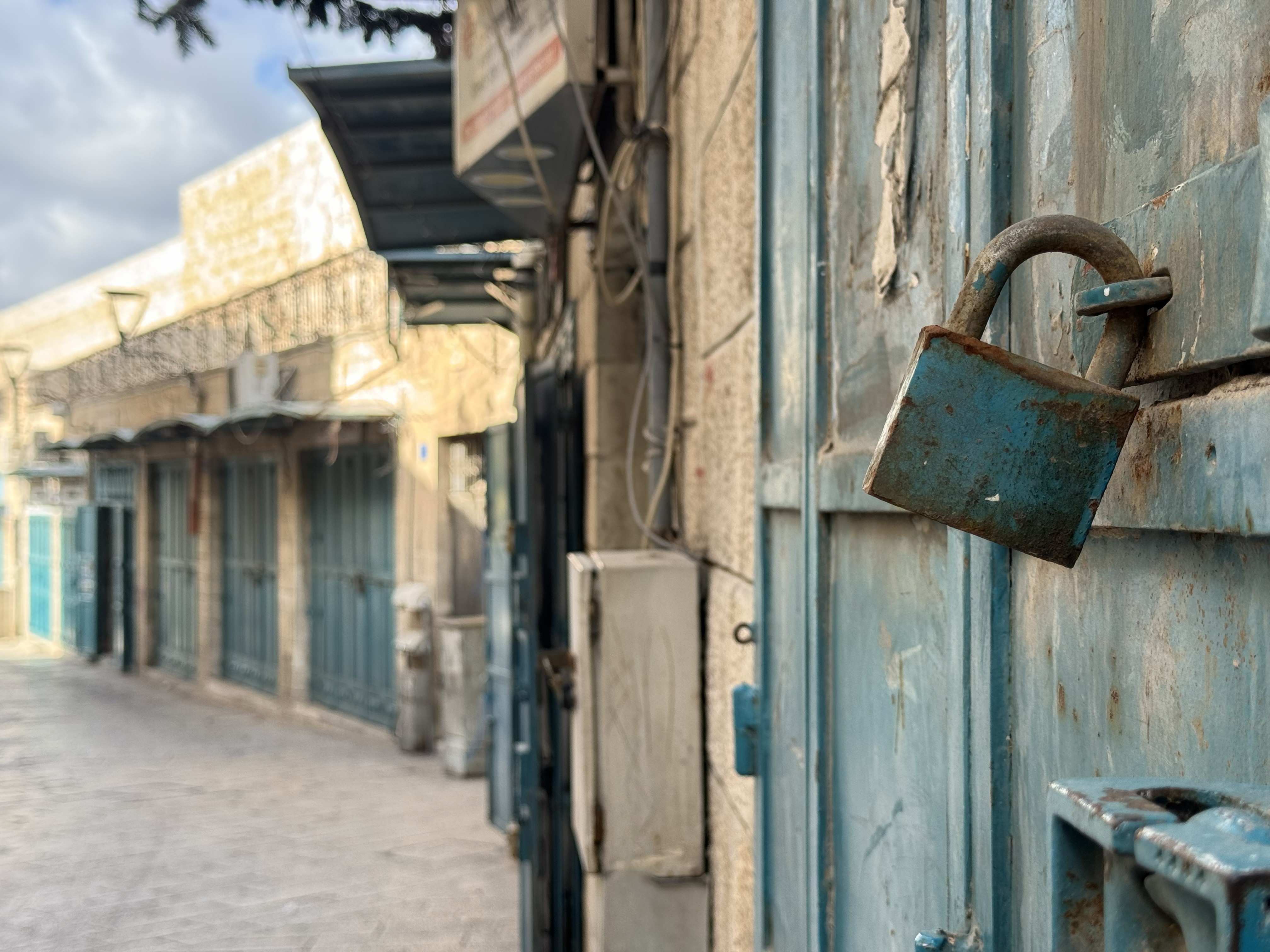 Bethlehem closed shops