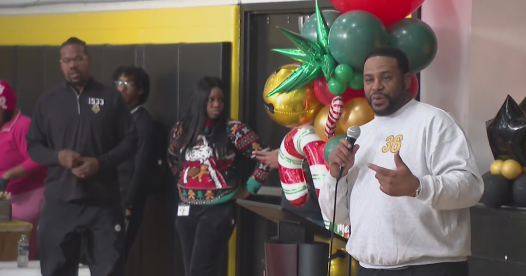 Current and former Steelers give back as part of the "Merry Nyree Christmas" in Sheraden