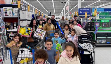 shop with a cop bethlehem police officers christmas toys
