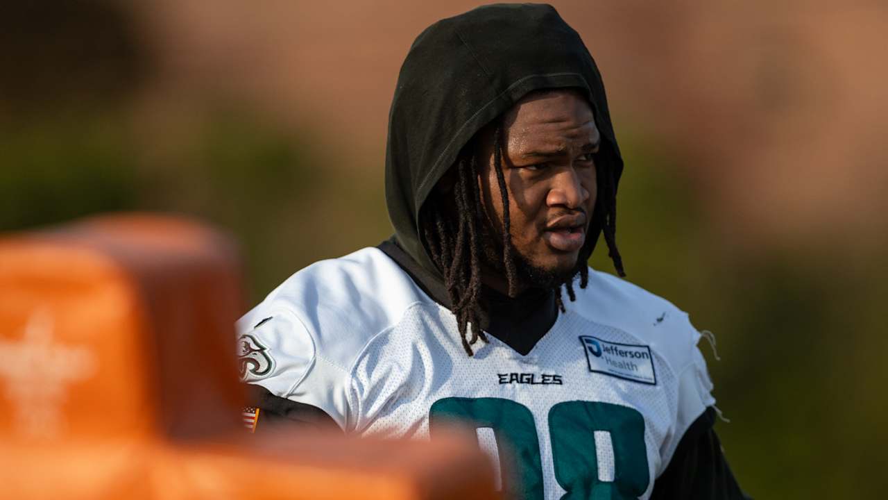 Eagles at Commanders Inactives | Week 16