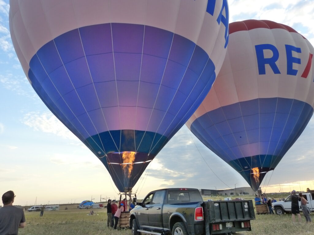 Outdoor Picture of the Day: Hot Air Balloon Lift-Off Over Erie, Colorado | About Boulder County Colorado