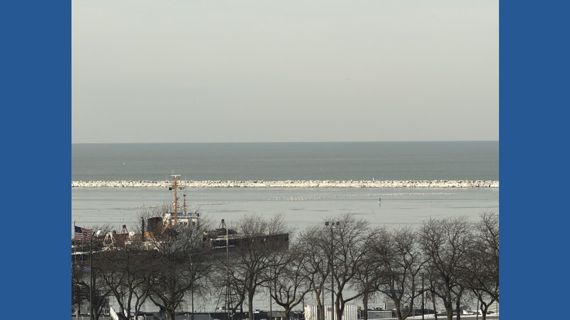 Weather Blog | Lake Erie ice expanding as cold December continues