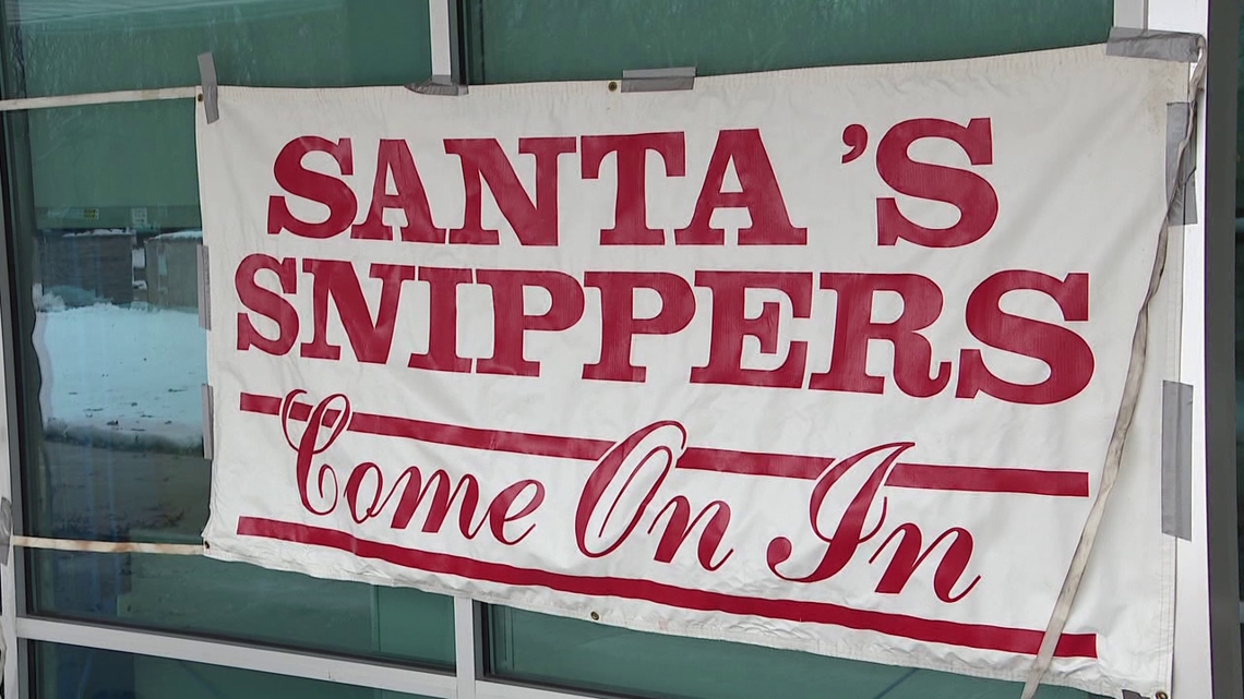Santa's Snippers raises funds for the Women's Resource Center