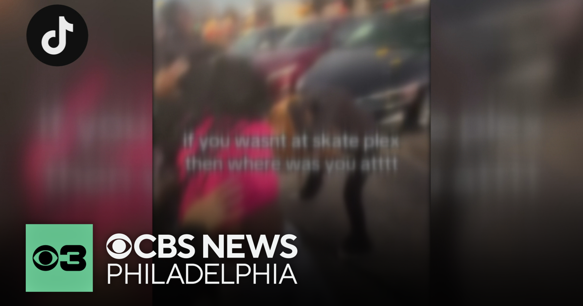 Police respond to out of control social media "meet up" on Roosevelt Boulevard in Northeast Philly