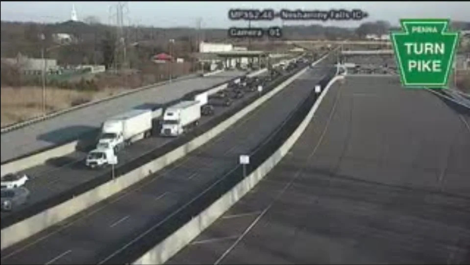 Traffic camera footage shows delays caused by a crash on I-276 near the Bensalem Interchange and Willow Grove interchange exits at about 2:30 p.m. on Dec. 22 closing two left lanes of the eastbound Pennsylvania Turnpike.