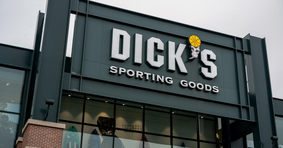 8 Philadelphia youth football team players charged with stealing from Dick's Sporting Goods in Florida