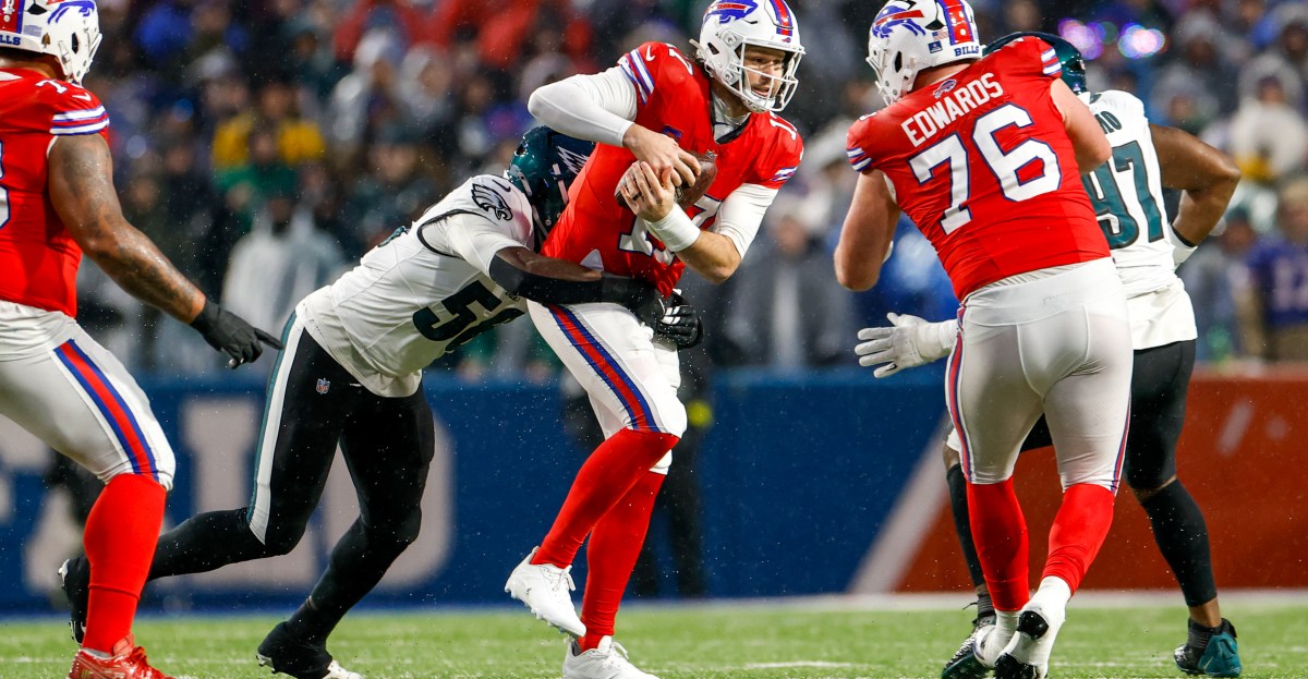Eagles-Bills snap counts: Jalyx Hunt was efficient