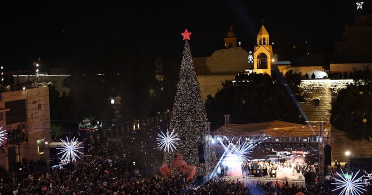 Bethlehem Christmas tree lights up for first time since Gaza war